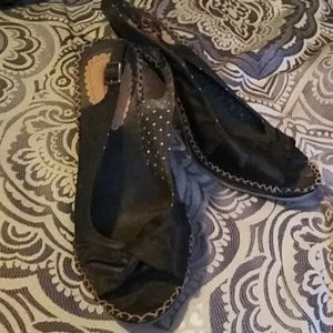 Seychelles heeled sandals